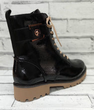 Load image into Gallery viewer, REMONTE - D8663-00 - LACE UP/ZIP ANKLE BOOT - BLACK PATENT