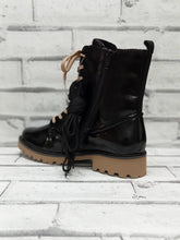 Load image into Gallery viewer, REMONTE - D8663-00 - LACE UP/ZIP ANKLE BOOT - BLACK PATENT