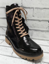 Load image into Gallery viewer, REMONTE - D8663-00 - LACE UP/ZIP ANKLE BOOT - BLACK PATENT