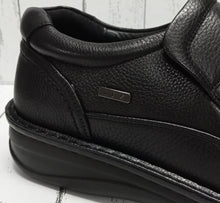 Load image into Gallery viewer, G-COMFORT SHOES (WIDE FITTING) - P3702 - SLIP ON SHOE - Black (Waterproof)
