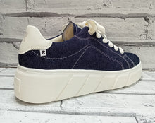 Load image into Gallery viewer, RIEKER ‘Evolution’ - W0501-14 - LACE UP TRAINER - Jeans/Off White