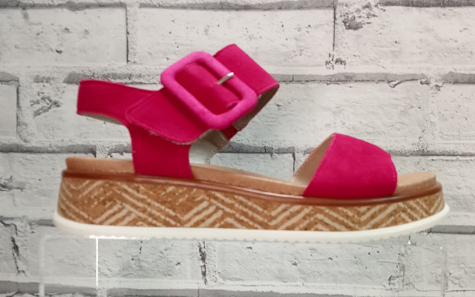 RIEKER - W0800-31 - WEDGE SANDAL - Fuchsia