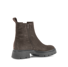 Load image into Gallery viewer, GABOR (Marissa) - 71.850.18 - CHELSEA BOOT - Brown