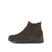 Load image into Gallery viewer, GABOR (DUBLIN) - 72.061.43 - CHELSEA BOOT - Brown