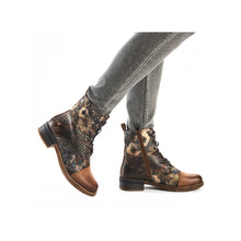 Load image into Gallery viewer, RIEKER - 94611-90 - LACE UP/ZIP ANKLE BOOT (Water Resistant) - Tan multi