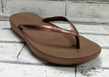 Load image into Gallery viewer, FitFlop - IQUSHION ERGONOMIC - Flip Flop Sandals - Bronze