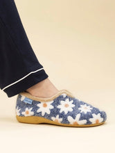 Load image into Gallery viewer, LUNAR - DAISY - Blue Multi (NEW IN)