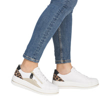 Load image into Gallery viewer, REMONTE - D1C01-85- LACE UP TRAINER - White/Gold/Animal Print
