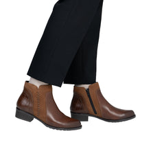 Load image into Gallery viewer, REMONTE - D6893-22 - ANKLE BOOT - Tan (NEW IN)