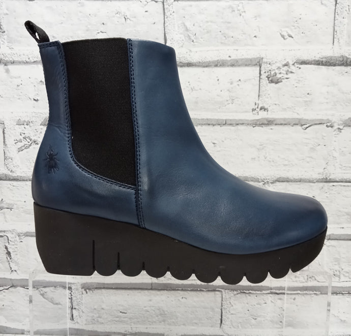 FLY London - VAZE177FLY - P145177004 - PULL ON WEDGE ANKLE BOOT - Navy Blue