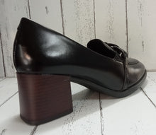 Load image into Gallery viewer, REMONTE - D0V00-01 - Leather - LOAFER SHOE - Black