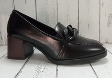 Load image into Gallery viewer, REMONTE - D0V00-01 - Leather - LOAFER SHOE - Black
