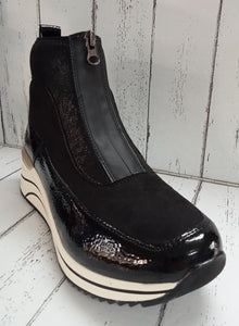 REMONTE - D0T71-01 - WEDGE ANKLE BOOT - Black Combi