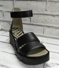 Load image into Gallery viewer, FLY London - BONO290FLY - P501290007 - SANDAL  - Black