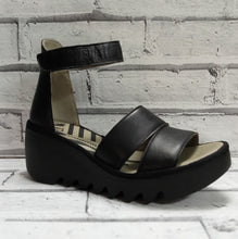 Load image into Gallery viewer, FLY London - BONO290FLY - P501290007 - SANDAL  - Black