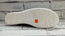 Load image into Gallery viewer, SOFTINOS - P900557024 - ISLAII557SOF - SNEAKER/TRAINER - Navy/White
