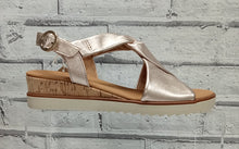 Load image into Gallery viewer, GABOR (Rich) - 42.751.82 - STRAPPY WEDGE SANDAL - Metallic