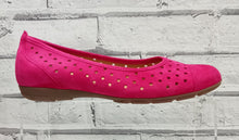 Load image into Gallery viewer, GABOR - (Ruffle) - 44.169.30 - BALLET PUMP - Pink