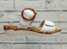 Load image into Gallery viewer, REMONTE - R6853-80 - STRAP SANDAL - White