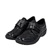 Load image into Gallery viewer, REMONTE - R7600-00 - STRAP SHOE - Black