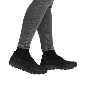 RIEKER - Z0054-00 - SLIP ON TRAINER (Water Resistant) - Black