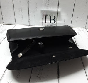 HB Italia - CLAUDIA CLUTCH BAG - Black Matt Leather