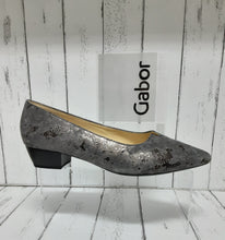 Load image into Gallery viewer, GABOR - 95.130.69 - COURT SHOE - Old Dark Grey