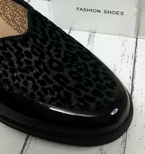Load image into Gallery viewer, GABOR - 76.404.67 - WEDGE BALLET SHOE - Patent Leather - Black