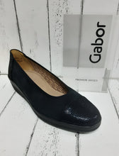 Load image into Gallery viewer, GABOR - 76.402.26 - WEDGE BALLET SHOE - Nubuck Leather - Ocean (Navy)