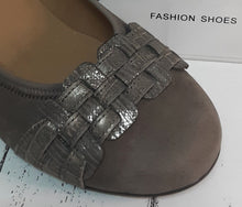 Load image into Gallery viewer, GABOR - 35.480.33 - COURT SHOE - Fumo/Fango (Beige)