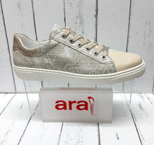 Load image into Gallery viewer, ARA - 12-33803 05G  - LEATHER TRAINER - Gold Platinum