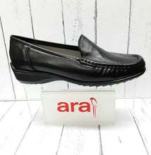 Load image into Gallery viewer, ARA - 12-40101 01G - Leather MOCCASIN SHOE - Black