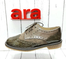 Load image into Gallery viewer, ARA - 12-41259 07F - Nubuck/Patent Leather - BROGUE SHOE - Teak/Taupe