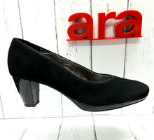 Load image into Gallery viewer, ARA - 12-43402 06G - NUBUCK LEATHER COURT SHOE - Black