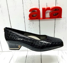 Load image into Gallery viewer, ARA - 12-41859 12H - CROCODILE PATENT LEATHER COURT SHOE - Navy