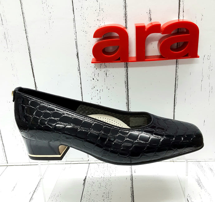 ARA - 12-41859 12H - CROCODILE PATENT LEATHER COURT SHOE - Navy