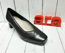 Load image into Gallery viewer, ARA - 12-41742 01H - LEATHER/PATENT COURT SHOE - Black