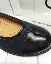 Load image into Gallery viewer, GABOR - 36.471.66 - WEDGE BALLET SHOE - Nubuck Leather/Patent - Ocean (Navy)