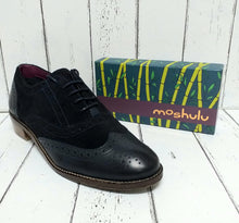 Load image into Gallery viewer, MOSHULU - 120573 - OTTAWA - BROGUE SHOE - Indigo