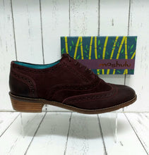 Load image into Gallery viewer, MOSHULU - 120573 - OTTAWA - BROGUE SHOE - Purple