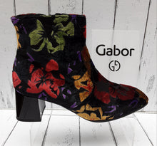 Load image into Gallery viewer, GABOR - 95.860.57 - ANKLE BOOT - Textile - Black Floral Multi