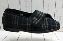 Load image into Gallery viewer, GBS - BILL SLIPPER - Check