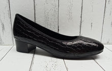 Load image into Gallery viewer, RIEKER - 49260-02 - COURT SHOE - Black Crocodile