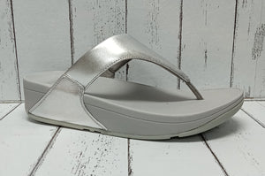 FitFlop - LULU - 188-011 - WEDGE TOE POST MULE - Silver