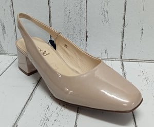 CAPRICE - 9-29500-20 423 - SLING BACK COURT SHOE - Beige Patent