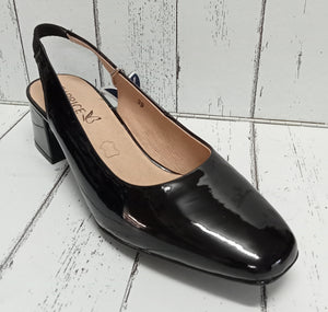 CAPRICE - 9-29500-20 018 - SLING BACK COURT SHOE - Black Patent