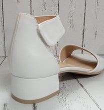 Load image into Gallery viewer, CAPRICE - 9-28212-20 102 - ANKLE STRAP SANDAL/ SHOE - White