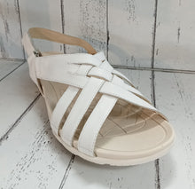 Load image into Gallery viewer, CAPRICE - 9-9-28104-20 102 - SANDAL - White